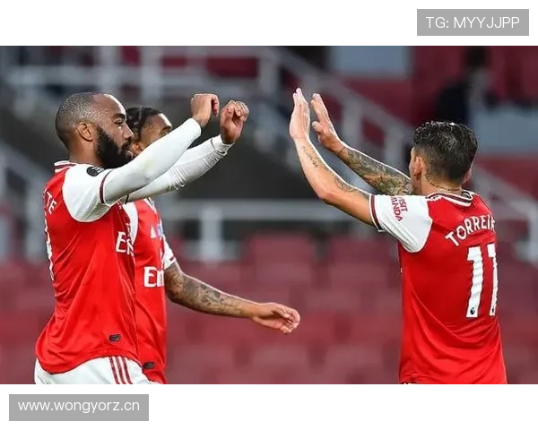 伊萨克对抗能力不足？强强对话中身体劣势如何影响其表现