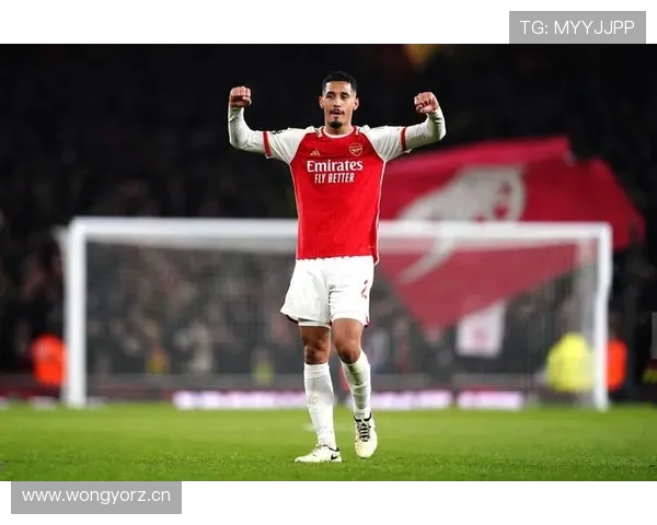 阿森纳防守问题显现,整体站位与个人能力孰为主因? 阿森纳防守问题显现,整体站位与个人能力孰为主因?